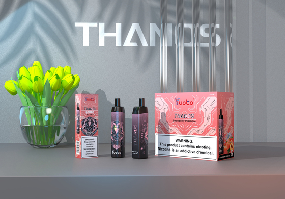 Клубничный арбузный лед 5000 затяжек Одноразовая Vape Pod Yuoto Thanos Mesh Coil 14 мл Ejuice 650 мАч Батарея из Китая